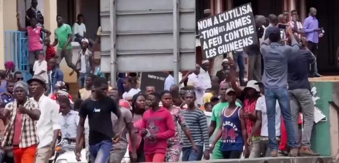 NON À L'IMPUNITÉ, OUI AU DROIT DE RASSEMBLEMENT EN GUINÉE