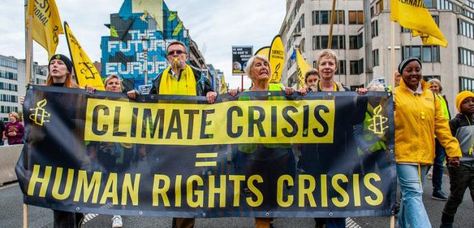Manifestation contre le changement climatique et pour la défense des droits humains