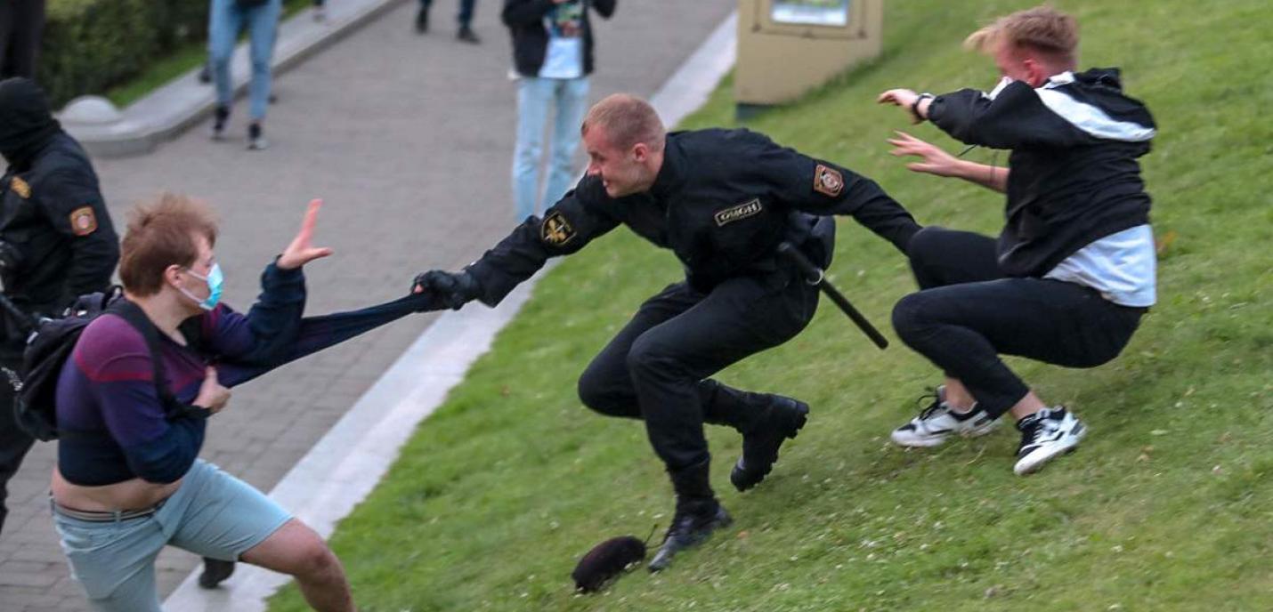 Biélorussie, la police doit rendre des comptes