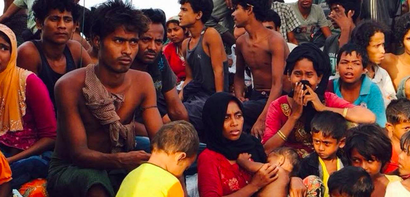 Rohingyas bloqués en mer