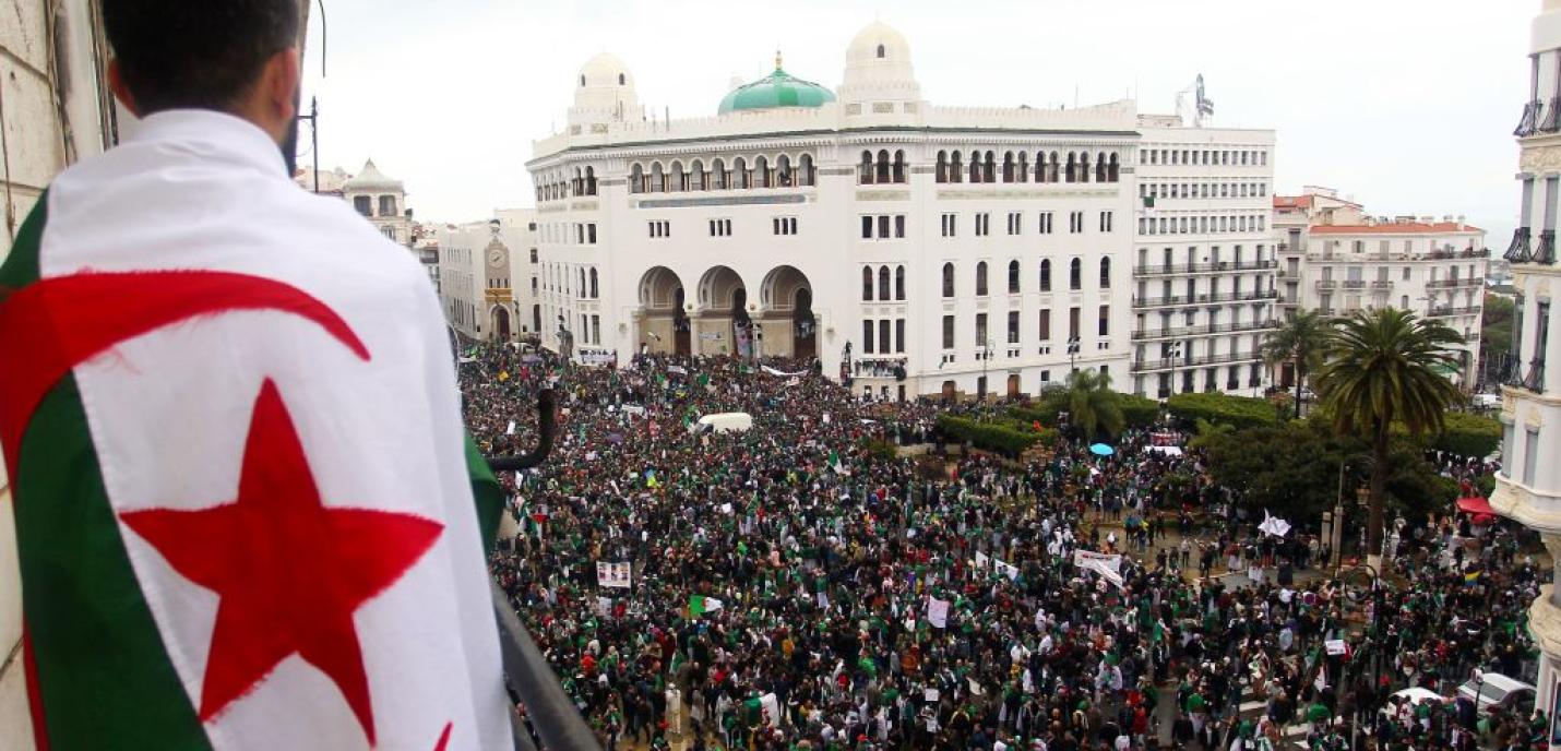 Algérie : Il faut lever les interdictions de voyager visant des  militant·e·s de la diaspora