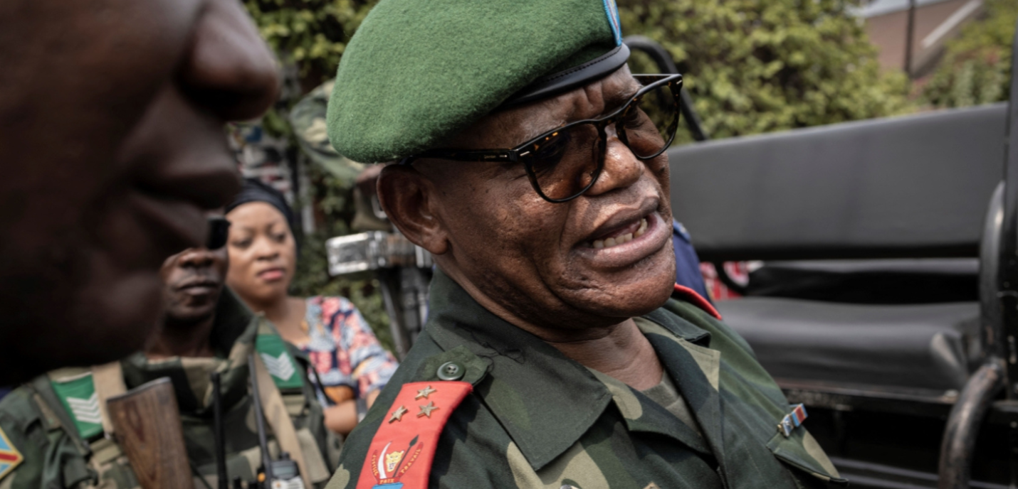 Photo de Constant Ndima Kongba en uniforme