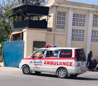 Une ambulance faisant son entrée à l'hôpital de Mogadiscio