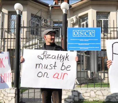 Manifestation devant l'OSCE 