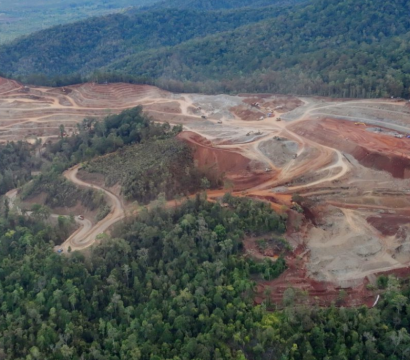 Une mine de nickel à ciel ouvert à Palawan, Philippines