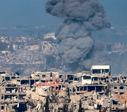 Une ville détruite par les bombardements dans la bande de Gaza